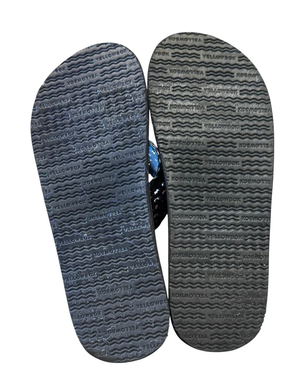 Yellowbox Black Woven Flip Flop Sandals Womens size 6.5 - Picture 5 of 7